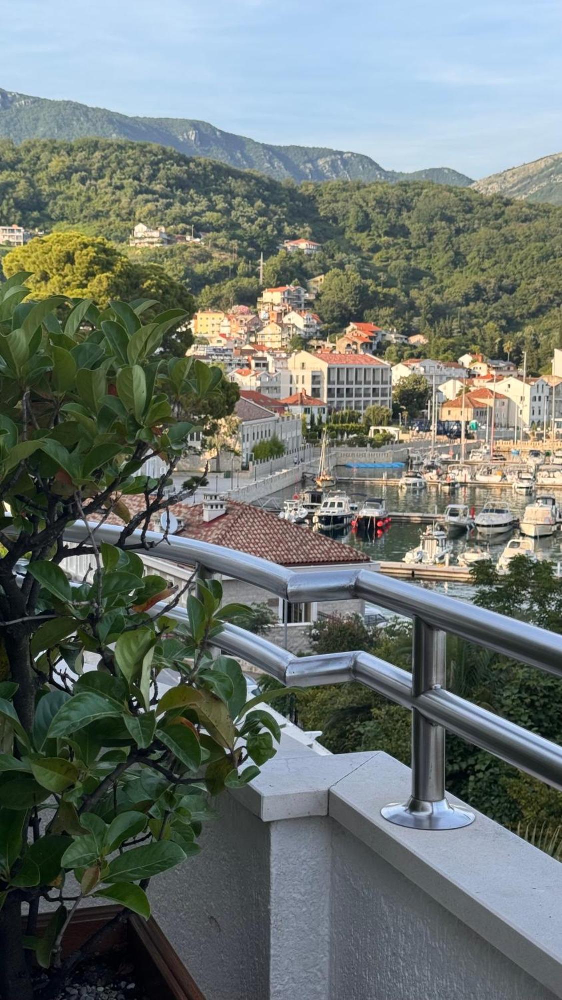 Apartmani Laban Herceg Novi Eksteriør bilde